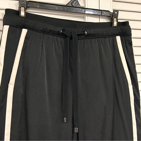 Marc Cain Joggers - Picture 4 of 16